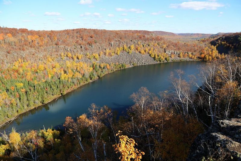 Minnesota--Tettegouche State Park--Bear lake and Bean Lake Trail (30).JPG