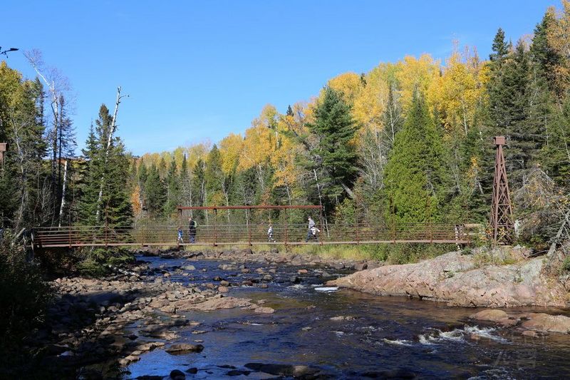 Minnesota--Tettegouche State Park--High Fall (3).JPG