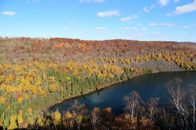 Minnesota--Tettegouche State Park--Bear lake and Bean Lake Trail (31).JPG