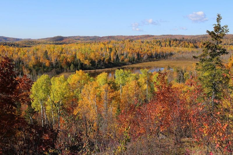 Minnesota--Tettegouche State Park--Bear lake and Bean Lake Trail (9).JPG