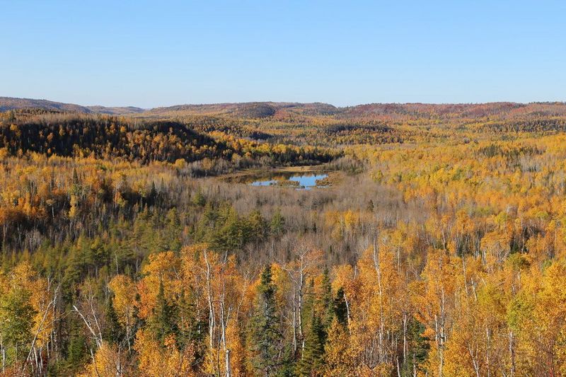 Minnesota--Tettegouche State Park--Bear lake and Bean Lake Trail (3).JPG