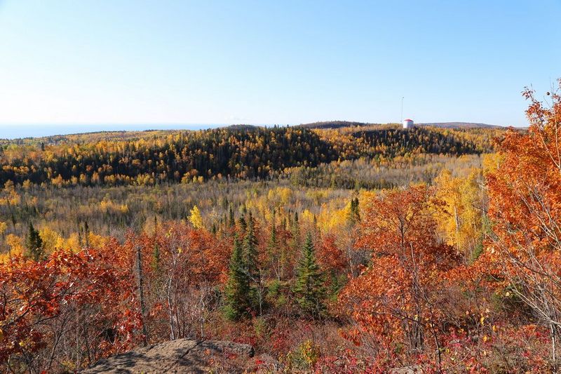 Minnesota--Tettegouche State Park--Bear lake and Bean Lake Trail (1).JPG