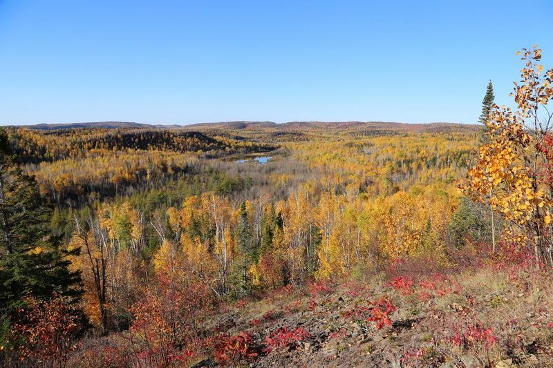 Minnesota--Tettegouche State Park--Bear lake and Bean Lake Trail (2).JPG