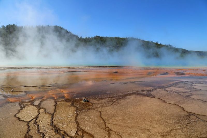 Wyoming--Yellowstone National Park--Midway Geyser Basin (7).JPG