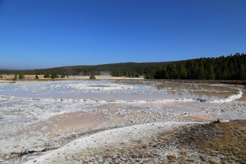 Wyoming--Yellowstone National Park--Firehole Lake Drive (4).JPG