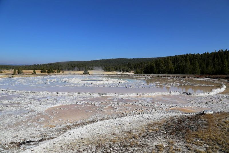 Wyoming--Yellowstone National Park--Firehole Lake Drive (4).JPG