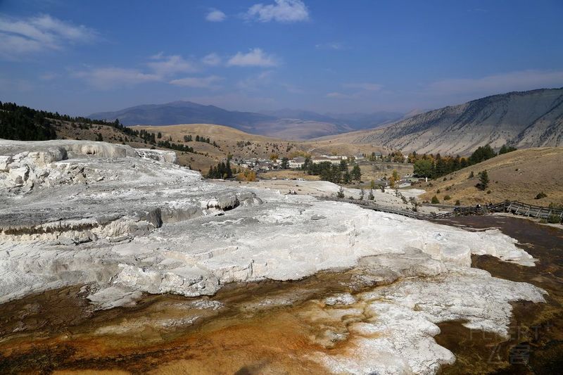 Wyoming--Yellowstone National Park--Mammoth Hot Spring (22).JPG