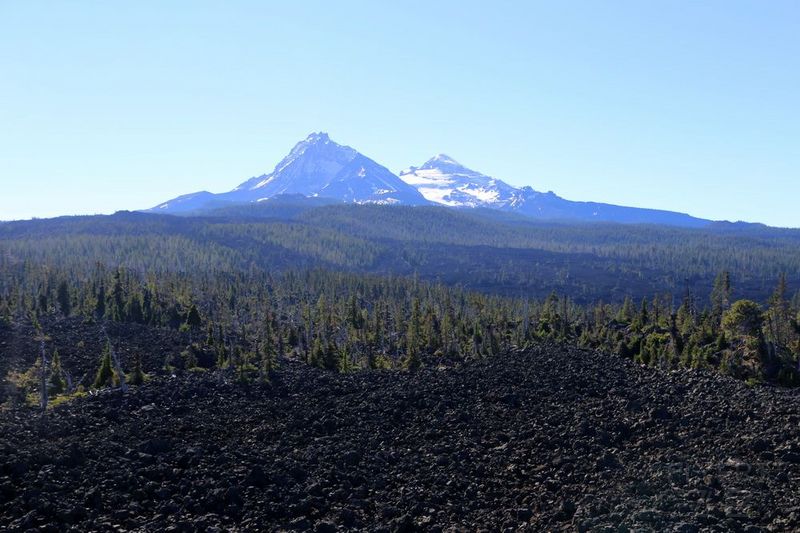 Oregon--Dee Wright Observatory (5).JPG