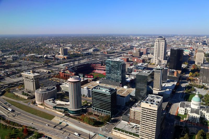 Missouri--St Louis--The Gateway Arch View (1).JPG