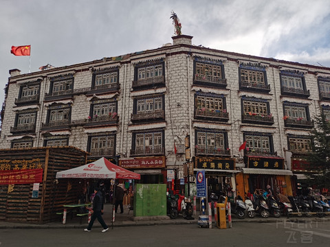 东航随心飞--拉萨圣地天堂洲际大饭店（布达拉宫，大昭寺，八廓街）