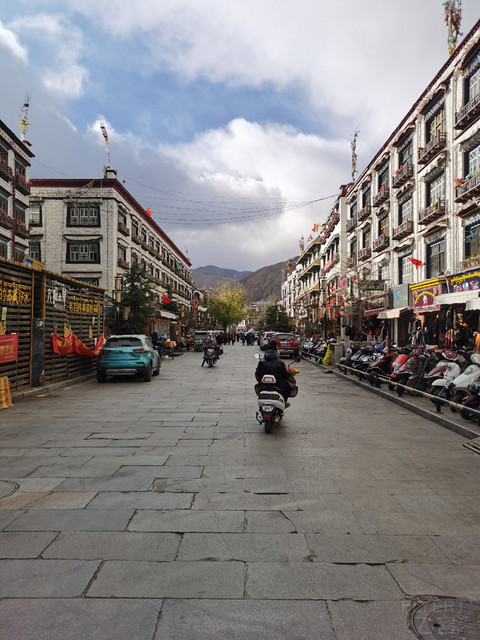 东航随心飞--拉萨圣地天堂洲际大饭店（布达拉宫，大昭寺，八廓街）