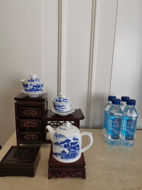 小蛮腰你好  广州丽思卡尔顿尊贵塔景房入住贴