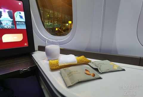 【海南航空】梦之羽B787-9商务舱体验，HU7256，郑州新郑CGO—深圳宝安SZX