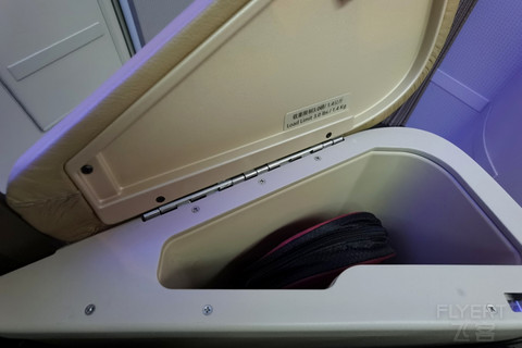 【海南航空】梦之羽B787-9商务舱体验，HU7256，郑州新郑CGO—深圳宝安SZX