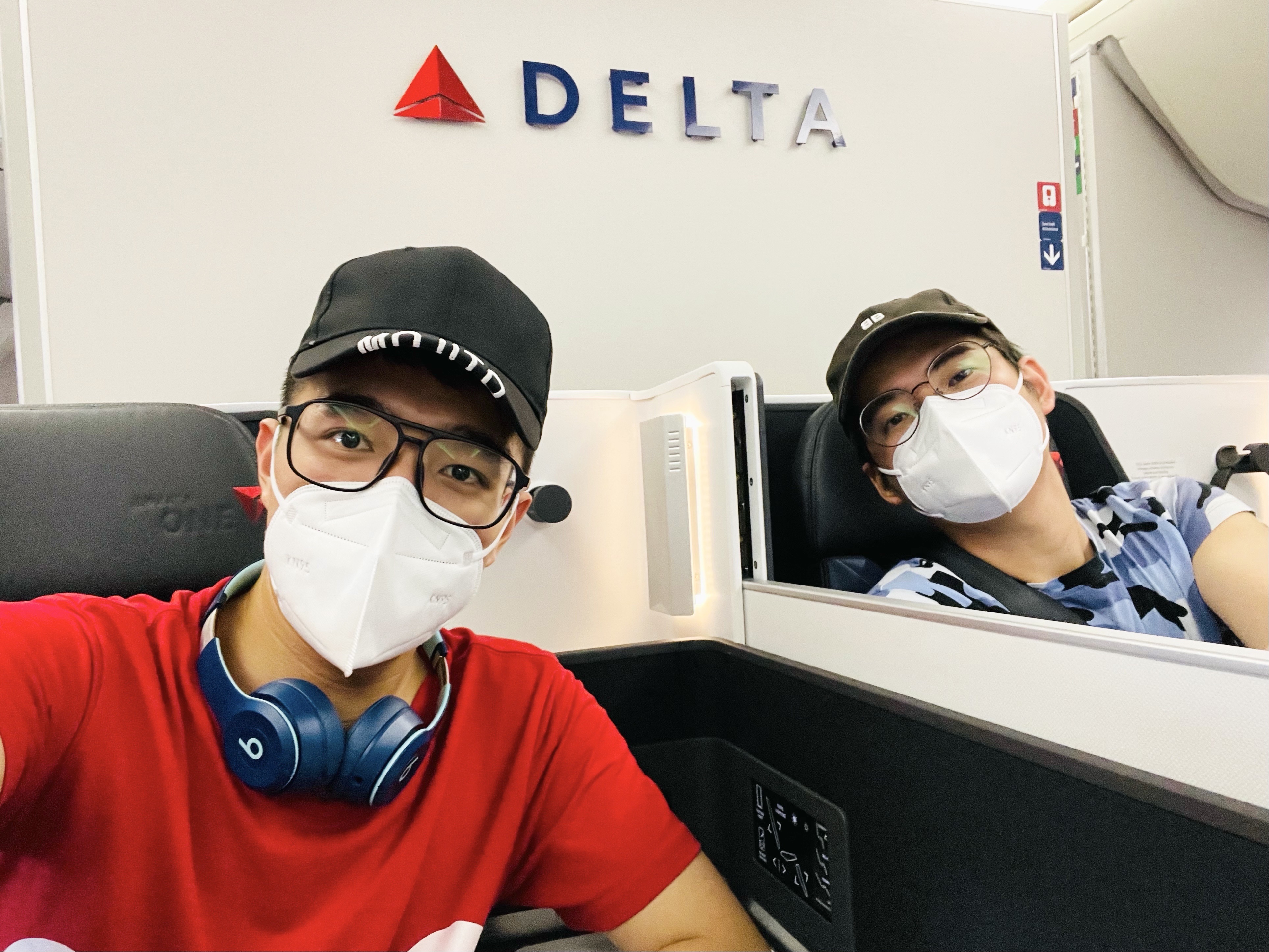 ϡ֡ С767-400ER ɼŦԼ½Delta One