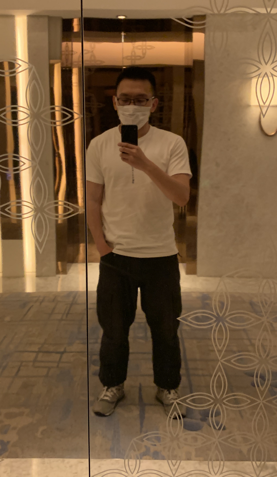 尬