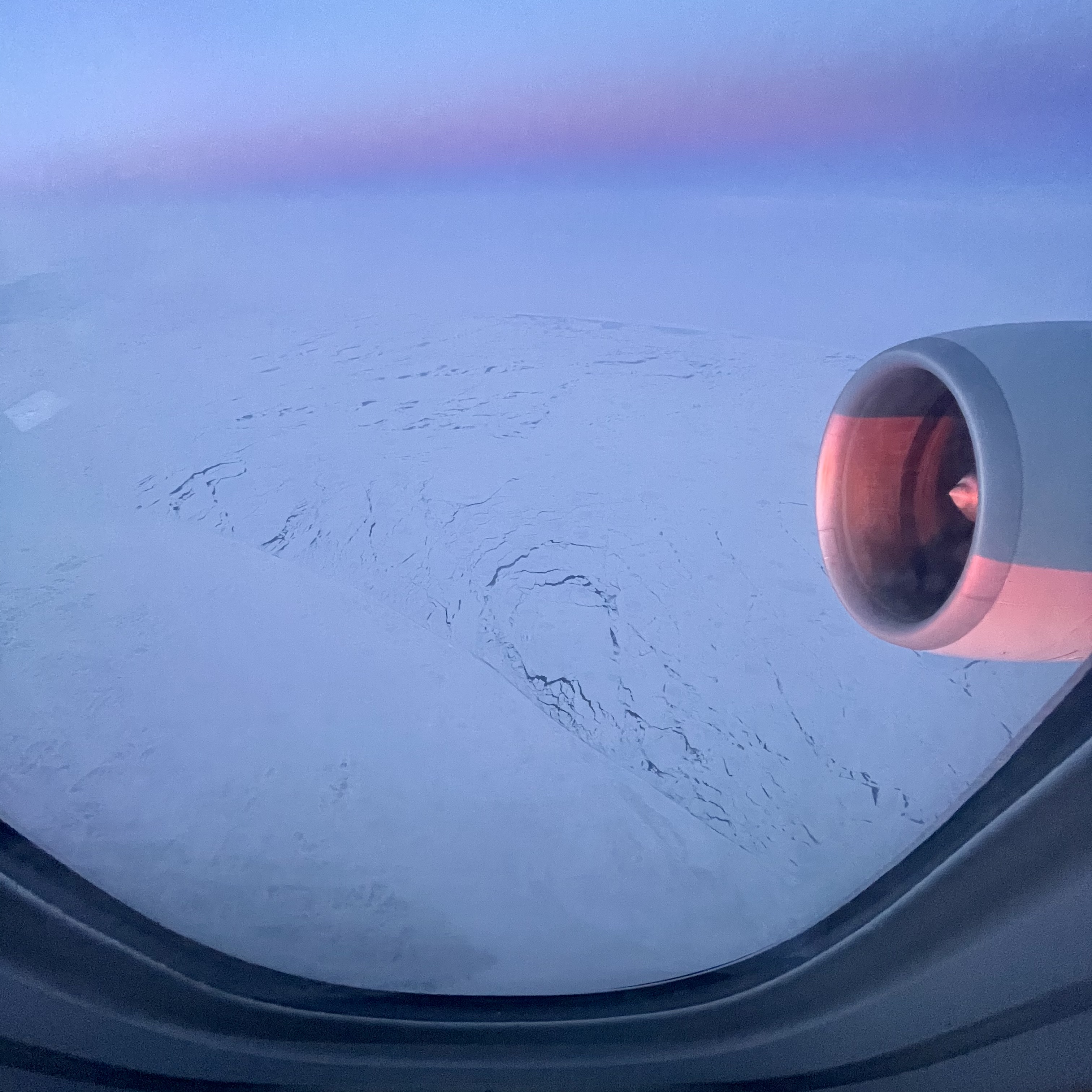 ʱһ룬һˡMU588 JFK-PVG ڼ湫շб