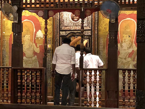 以前正常日子的飞行记录 一个人的斯里兰卡游 回程遇到最严安检 第一次搭乘**33L
