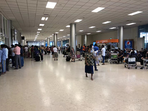 以前正常日子的飞行记录 一个人的斯里兰卡游 回程遇到最严安检 第一次搭乘**33L