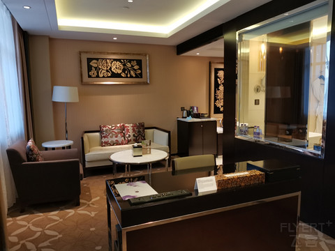 北京东方美爵酒店，网站白金挑战不挑也罢。