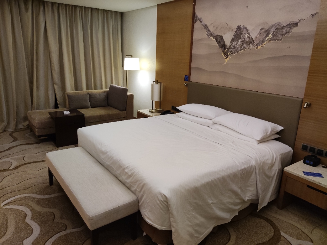 Tonyʦ;ܰ㾡-ˢ̨𺣰Hilton