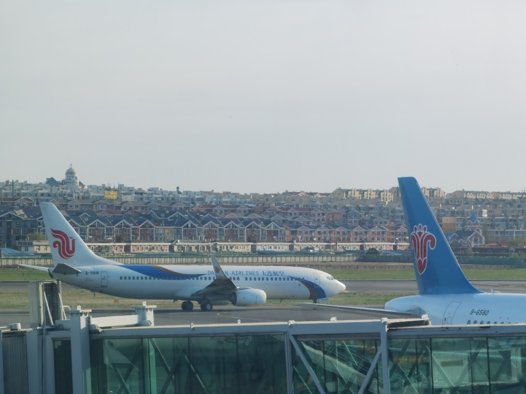 [2021м¼3] DLC-YNT GS6433  E195 