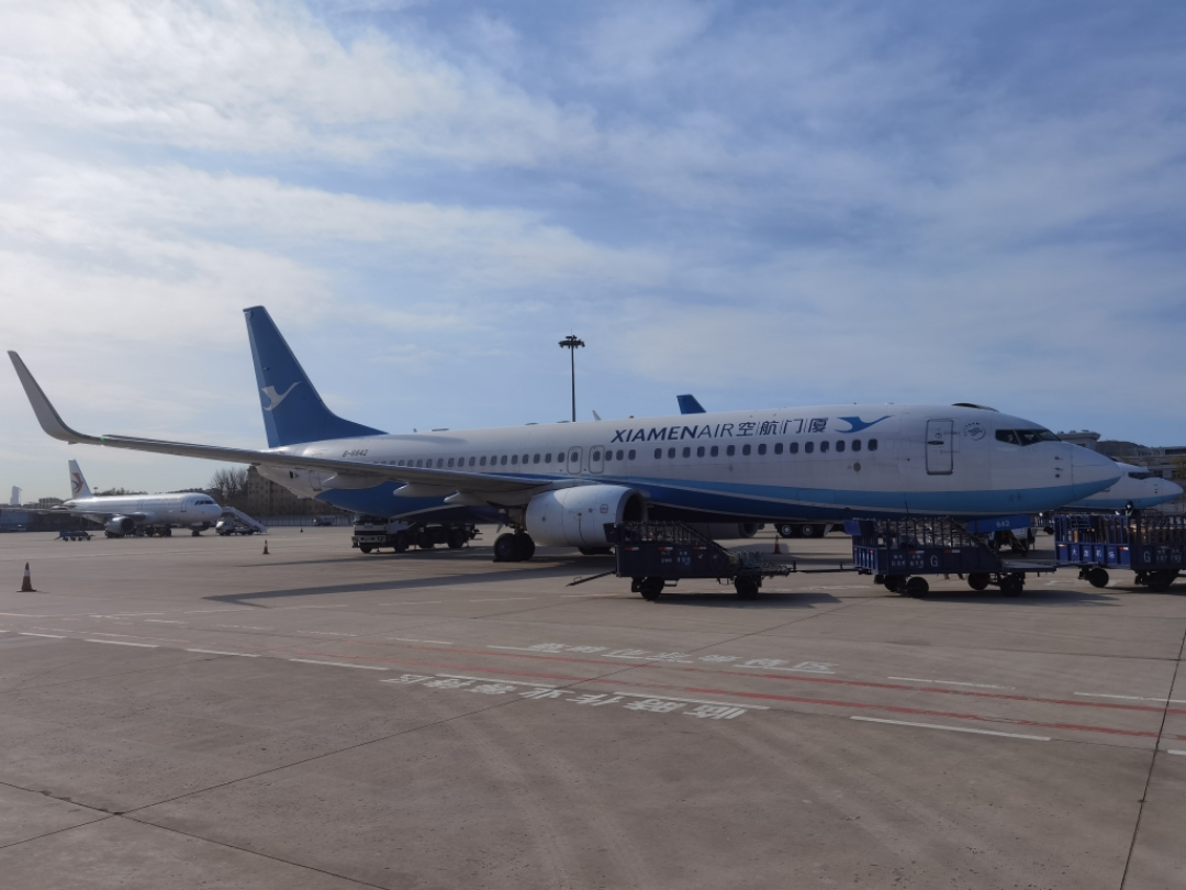[2021м¼3] DLC-YNT GS6433  E195 