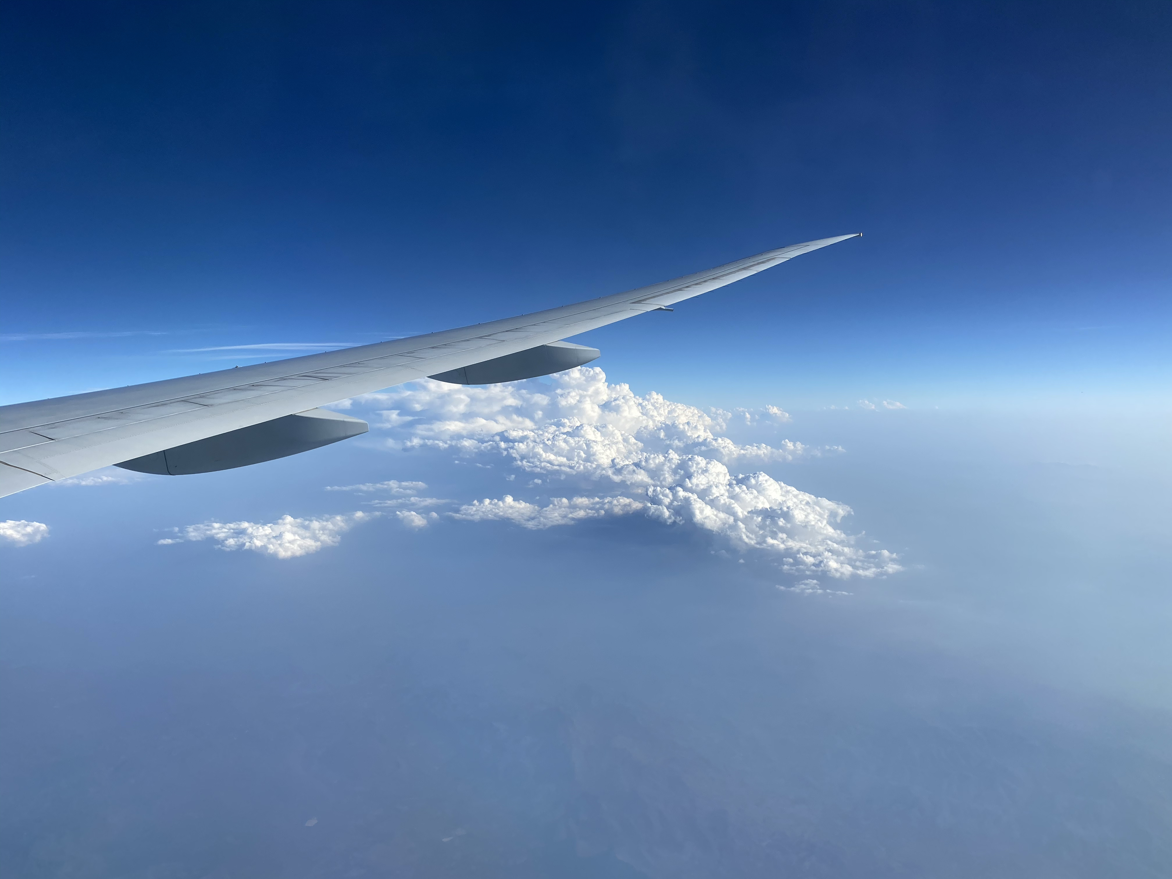 կܶ
EDI-DXB-BKK-PHN-CAN-CGQ