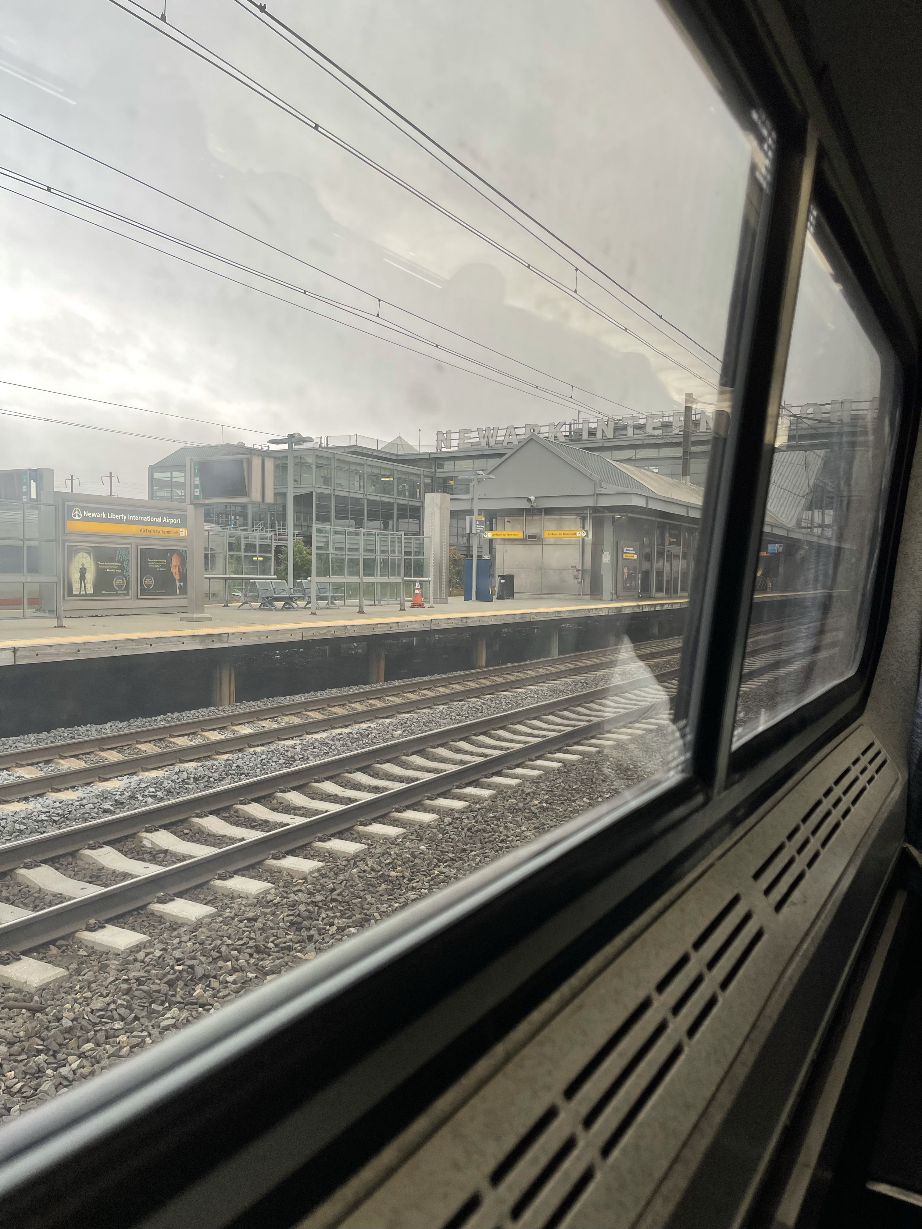 ʰ 4-ʵж֡׷AmtrakNortheast Regional