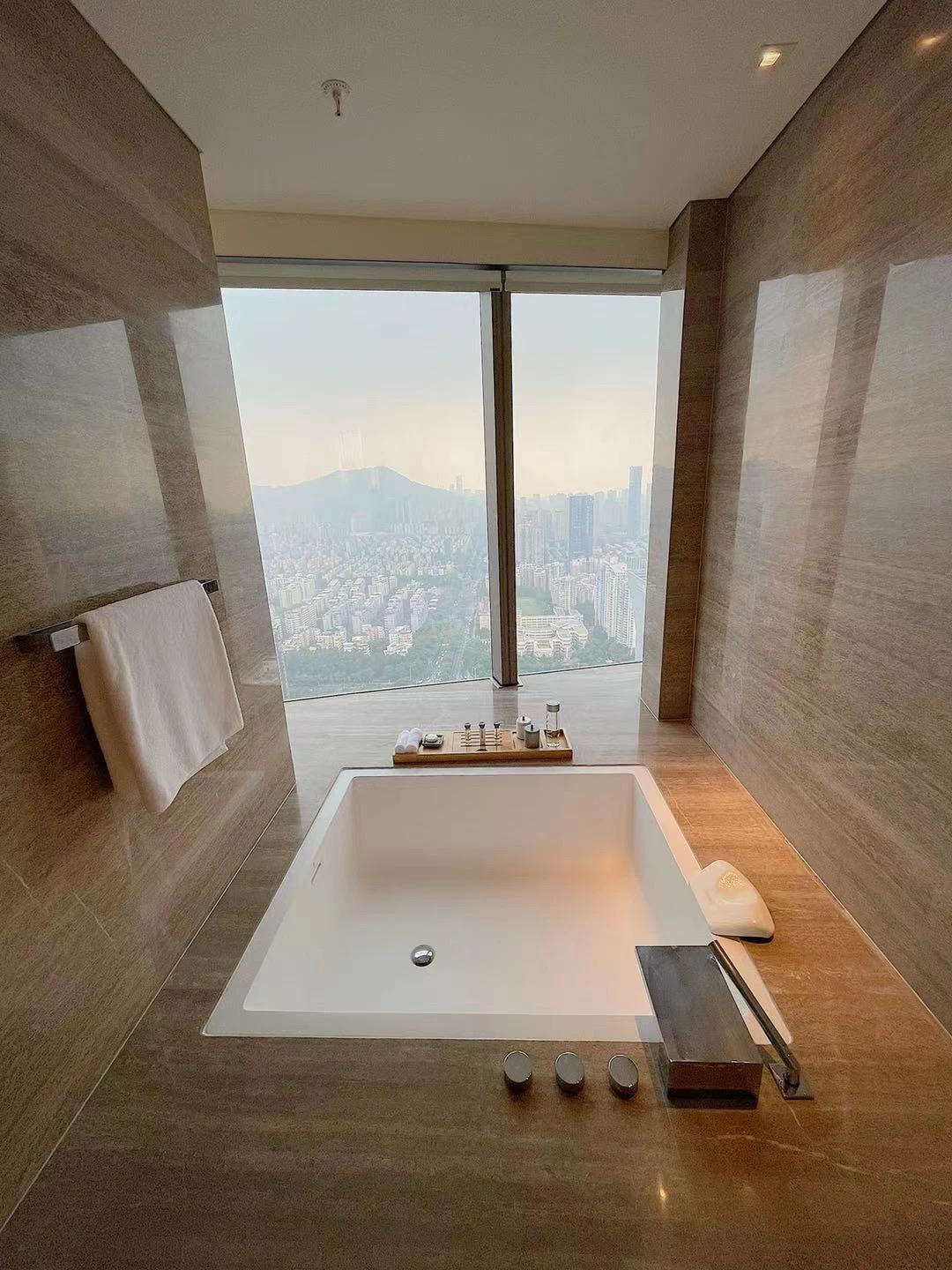ƶ˾ƵݻRaffles ShenZhen