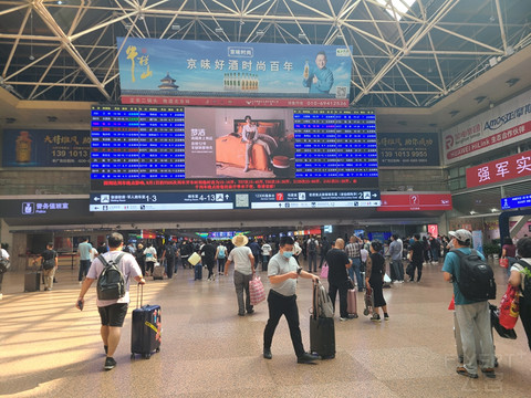 323执飞的东航石家庄-上海浦东公务舱飞行报告；MU5232 SJW-PVG