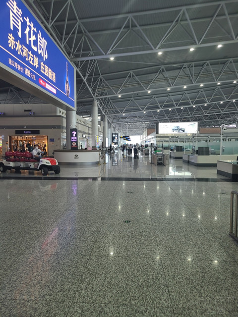 323执飞的东航石家庄-上海浦东公务舱飞行报告；MU5232 SJW-PVG