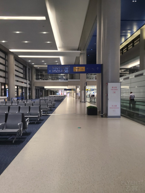 323执飞的东航石家庄-上海浦东公务舱飞行报告；MU5232 SJW-PVG