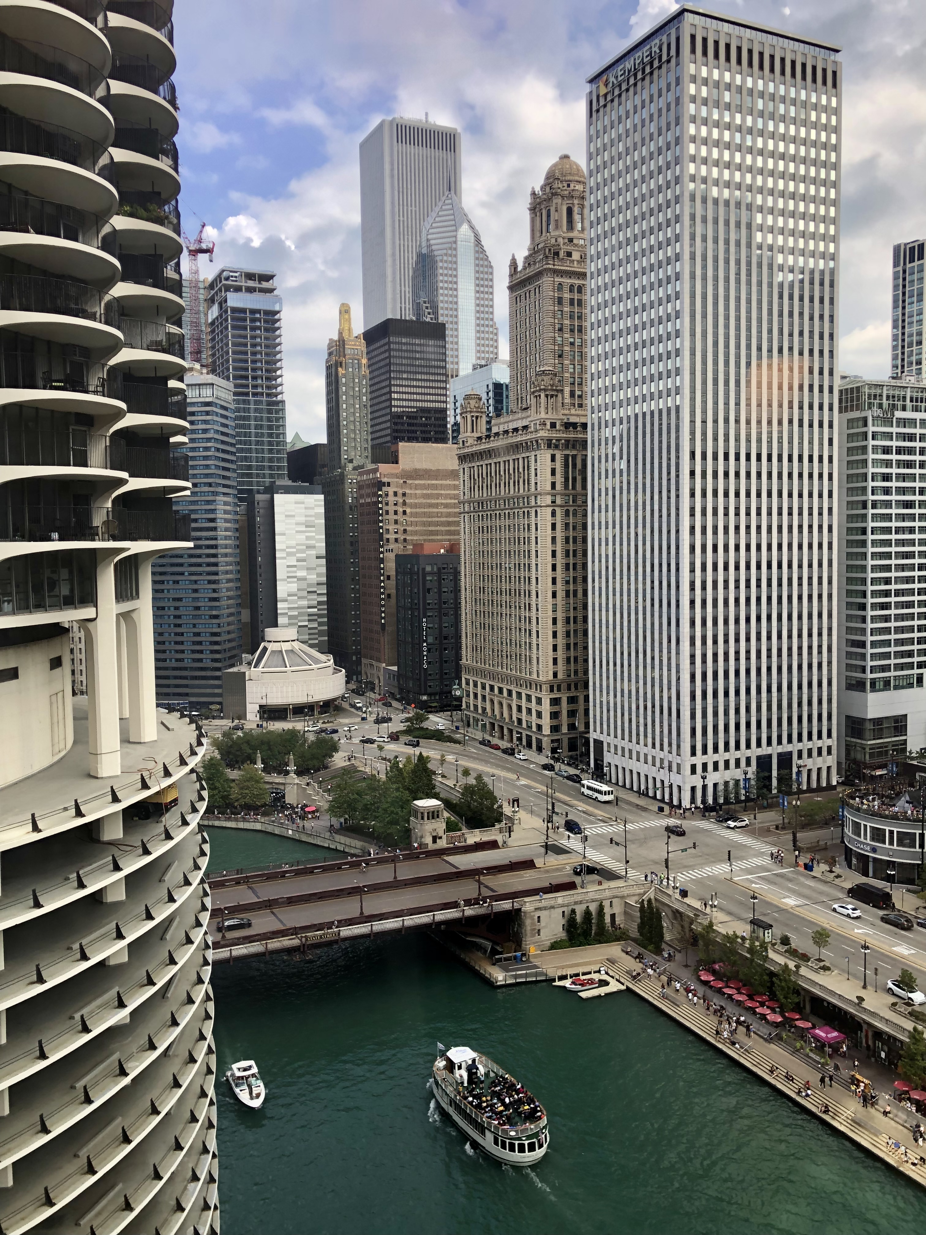  ֥Ӹӱ˹͡Ƶ 
The Westin Chicago River North