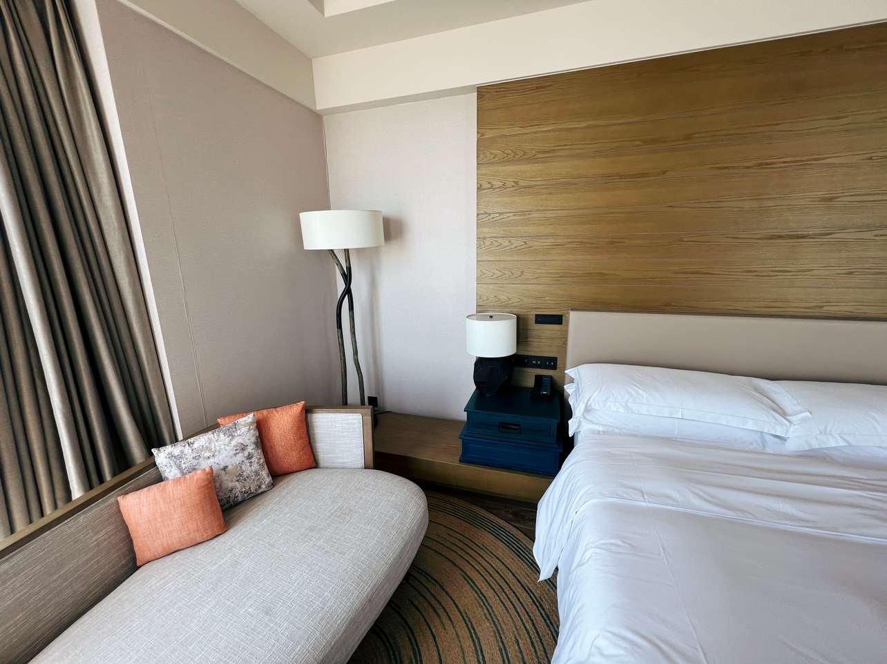 DT by Hilton Shanweiβϣ־Ƶк18׷Premium Suite ס