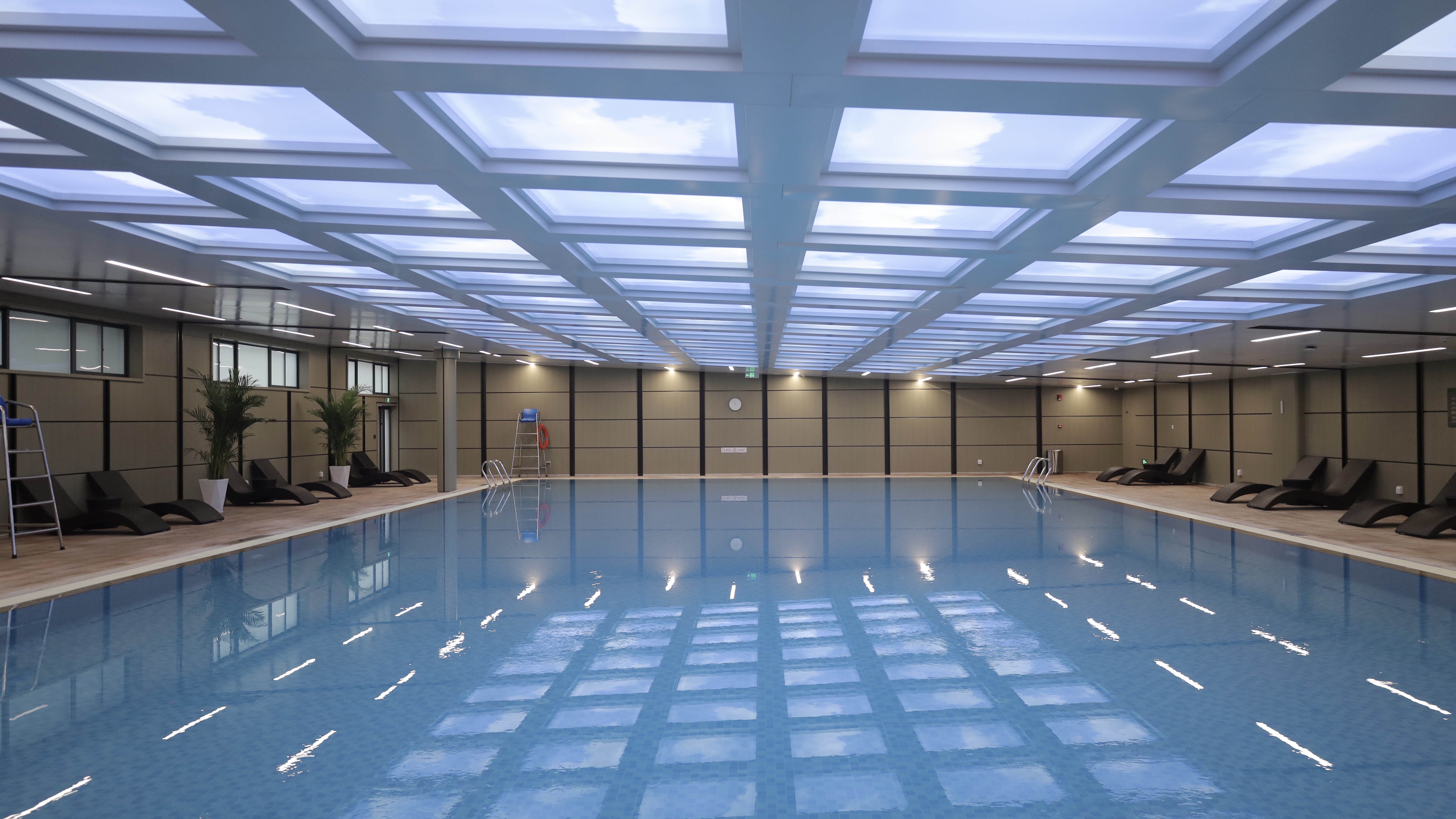 Living In Hotel  ɳʹڼվƵ New Opening 🎉 ׷