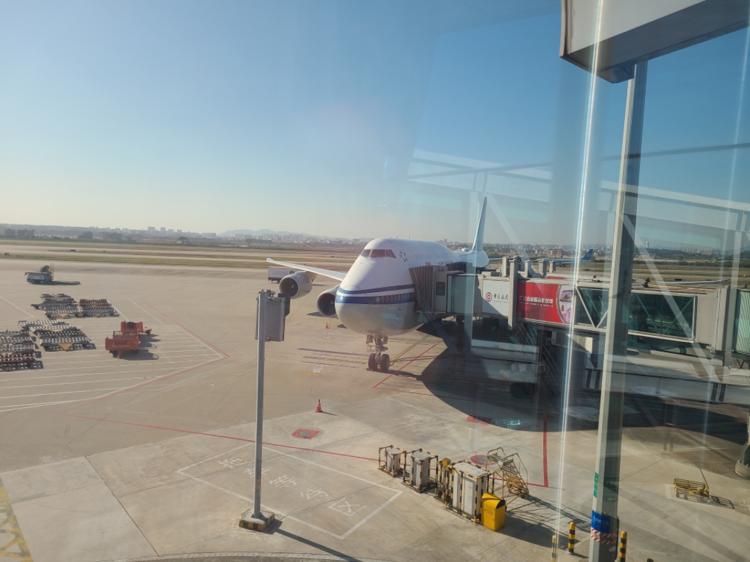 123չ߾òտ챨CA1316 CAN-PEK 747-8