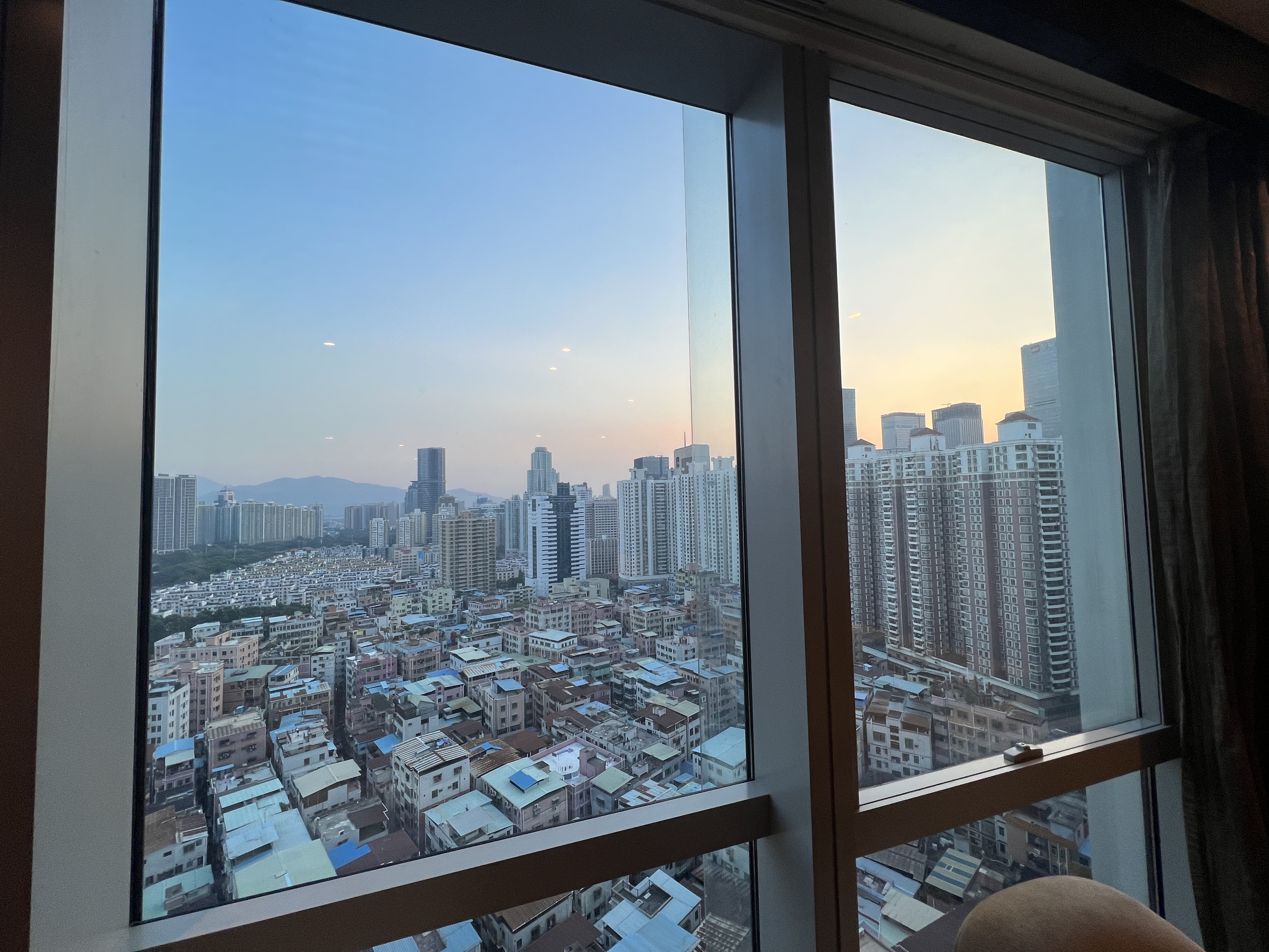 Hilton Shenzhen Futianڴлϣٸ߼/King Premier One Bedroom Suite