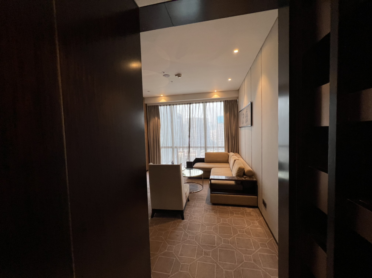 Hilton Shenzhen Futianڴлϣٸ߼/King Premier One Bedroom Suite