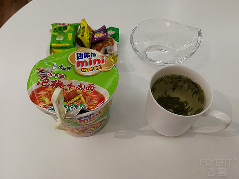 广发银行成都双流机场T2航站楼F区贵宾厅，史上最差的，没有之一，不接受反驳！