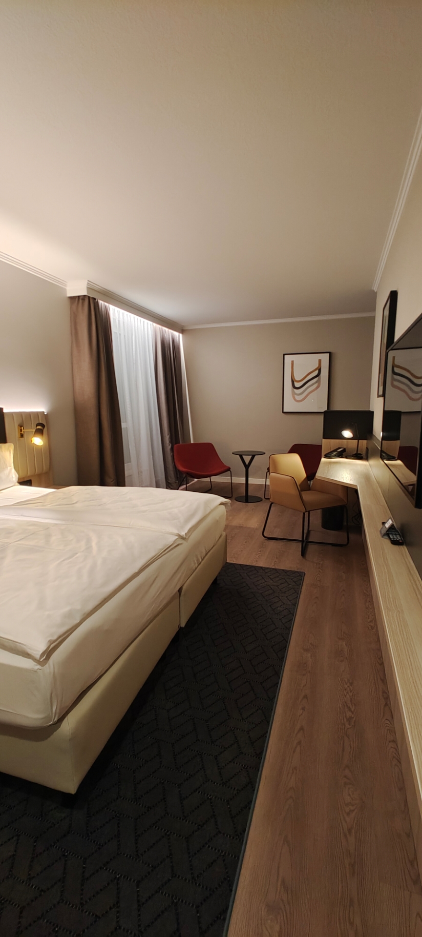 ߱¹֮ƽҹĻʹڼվƵCrown Plaza Hamburg-City Alster