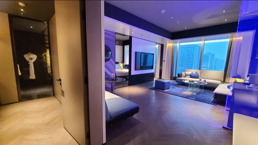 ɳWƵһ A glance at the W Changsha