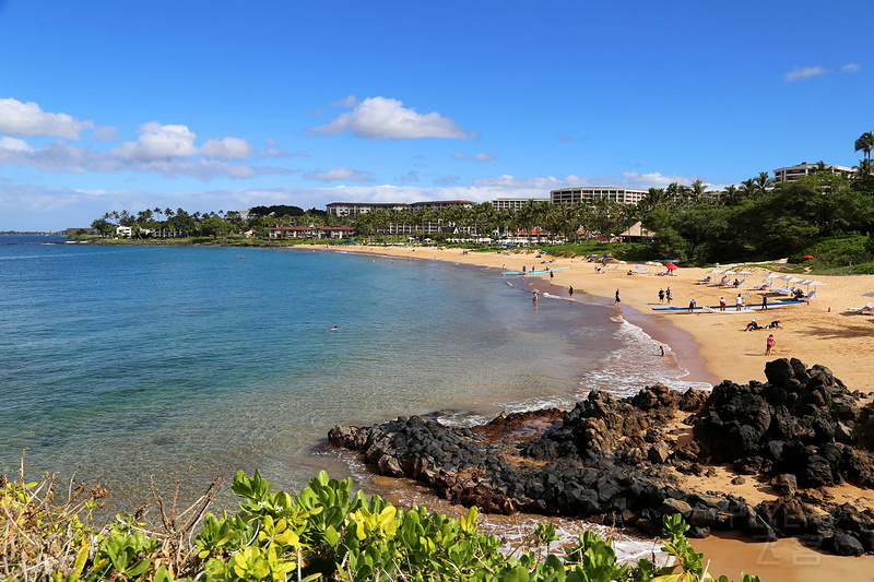 Maui--Grand Wailea a Waldorf Astoria Resort Beach and Beach Sunset (7).JPG