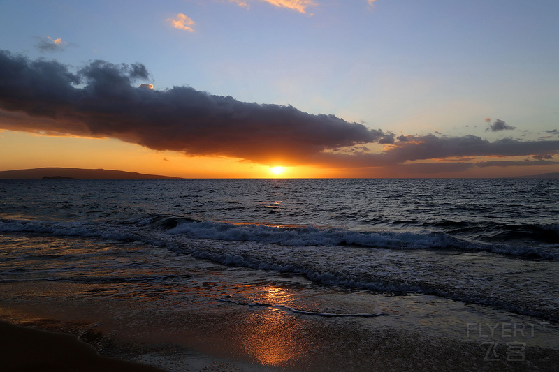 Maui--Grand Wailea a Waldorf Astoria Resort Beach and Beach Sunset (10).JPG