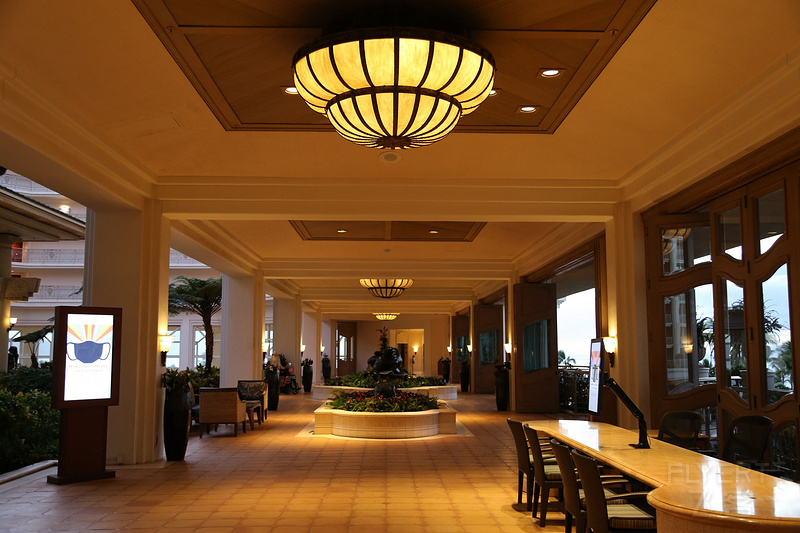 Maui--Grand Wailea a Waldorf Astoria Resort Lobby (3).JPG