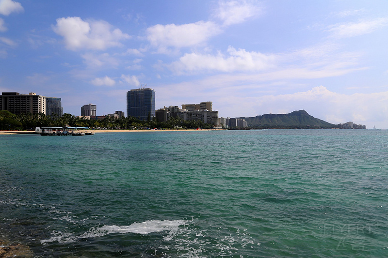 Oahu--Waikiki Beach (1).JPG