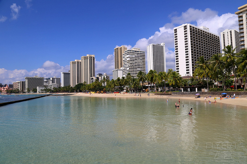 Oahu--Waikiki Beach (19).JPG