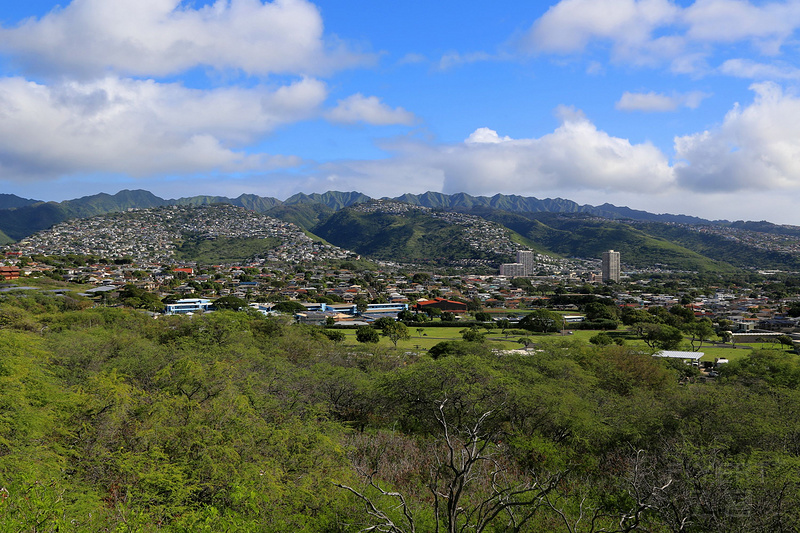 Oahu--Diamond Head State Monument (16).JPG