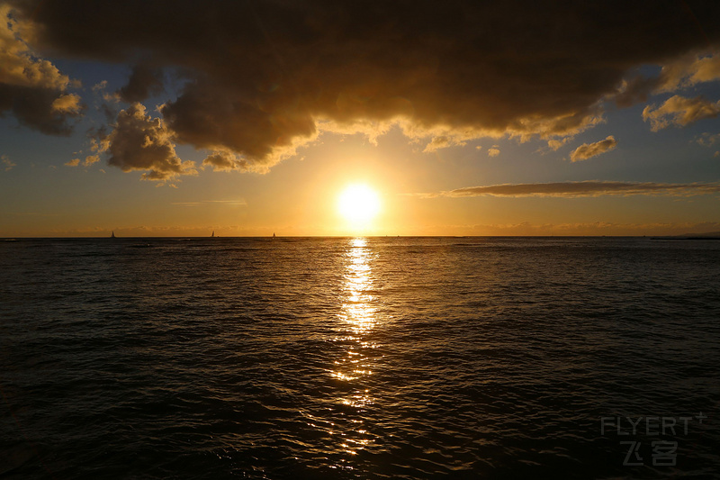 Oahu--The Royal Hawaiian a Luxury  Collection Resort Beach Sunset (10).JPG