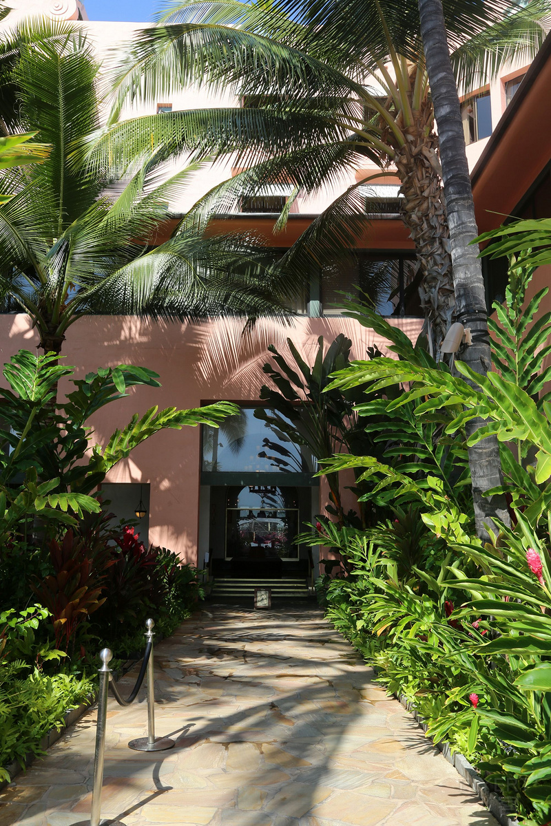Oahu--The Royal Hawaiian a Luxury  Collection Resort Gardens (4).JPG